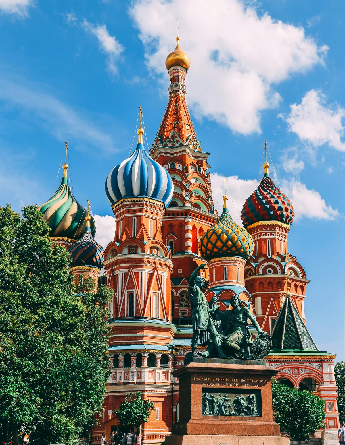 The Role of AI in Russia's Election Disinformation Campaigns and the U.S. Response