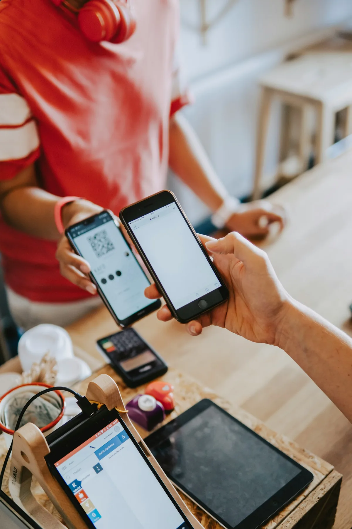 Mobile App Privacy: How to Choose and Use Apps Safely