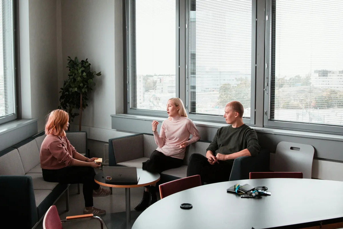 When AI Acts Like a Therapist: The Confidentiality Crisis We Can't Ignore