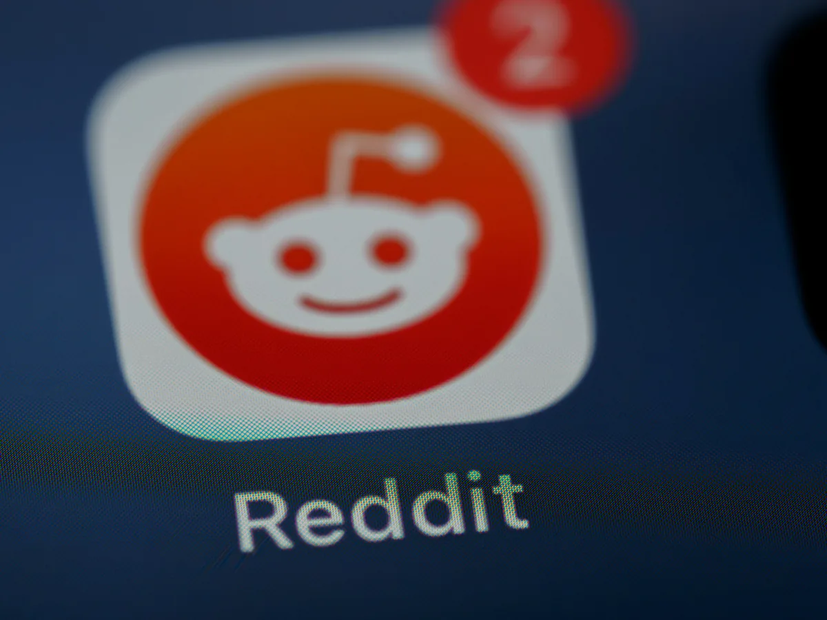 Reddit Privacy Guide: Securing Your Presence in 2025