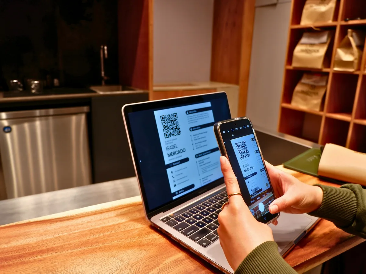 QR Code Scams: Navigating Cybersecurity in a Digital Age